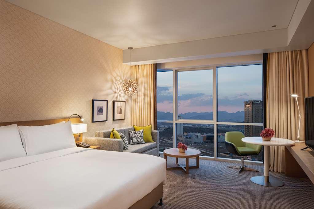Doubletree By Hilton Fujairah City Zimmer foto